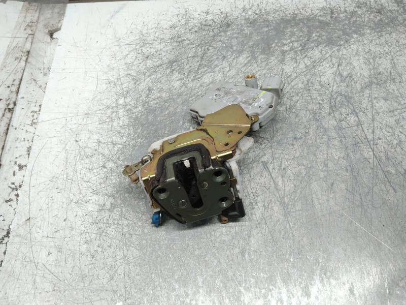 Recambio de motor cierre centralizado delantero izquierdo para nissan almera (n16/e) luxury (a,i,e) referencia OEM IAM   4P