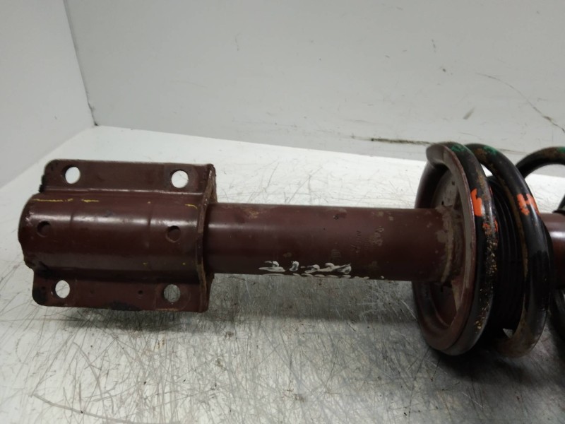 Recambio de amortiguador delantero izquierdo para fiat talento (269) 1.9 diesel referencia OEM IAM    Recambio de amortiguador delantero izquierdo para fiat talento (269) 1.9 diesel referencia OEM IAM