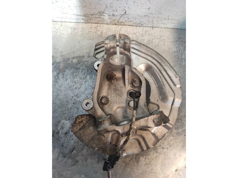 Recambio de mangueta delantera izquierda para bmw serie 3 touring (e91) 325d referencia OEM IAM 3121676444303  