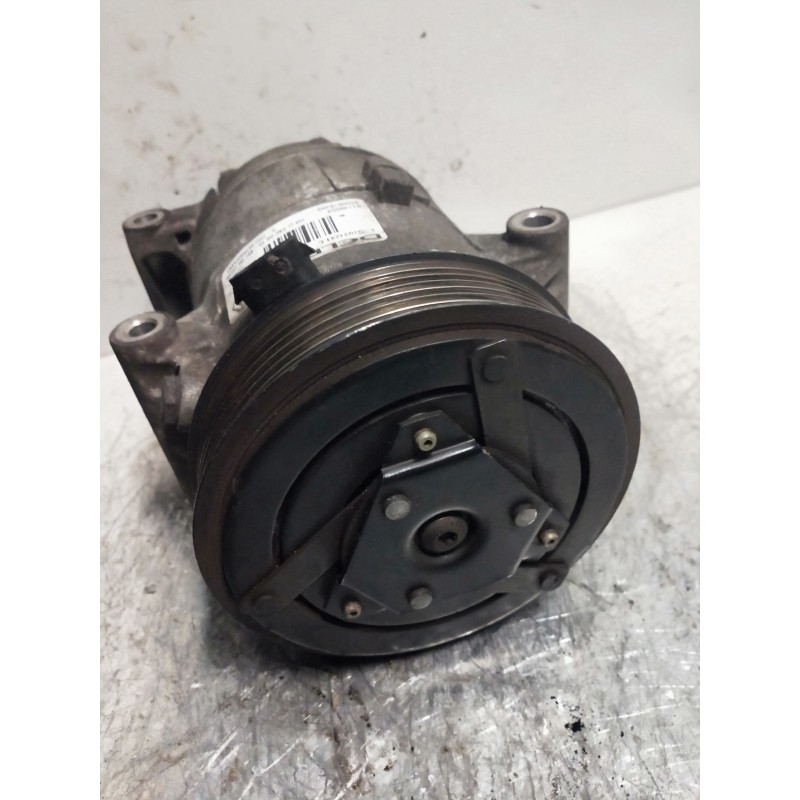 Recambio de compresor aire acondicionado para renault scenic ii grand confort expression referencia OEM IAM 0114055A 8200678499 