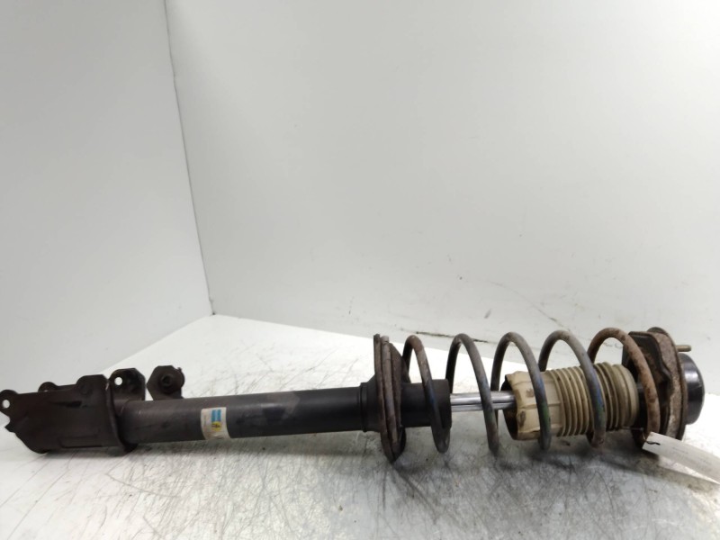 Recambio de amortiguador trasero para fiat croma (182) i.e. referencia OEM IAM   