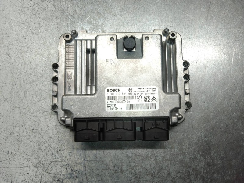 Recambio de centralita motor uce para citroen c5 berlina premier (e) referencia OEM IAM 0281012624 9659728480 EDC16C34