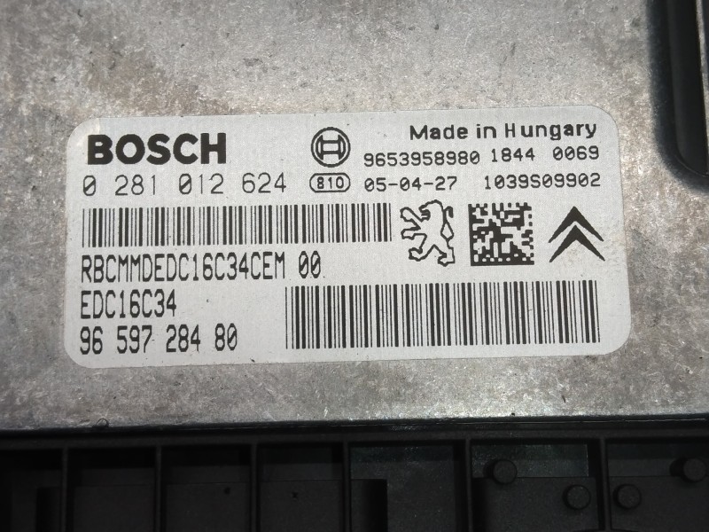 Recambio de centralita motor uce para citroen c5 berlina premier (e) referencia OEM IAM 0281012624 9659728480 EDC16C34