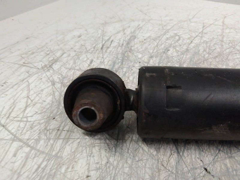 Recambio de amortiguador trasero para fiat doblo 1.3 16v jtd cat referencia OEM IAM 814902003426 51810129 