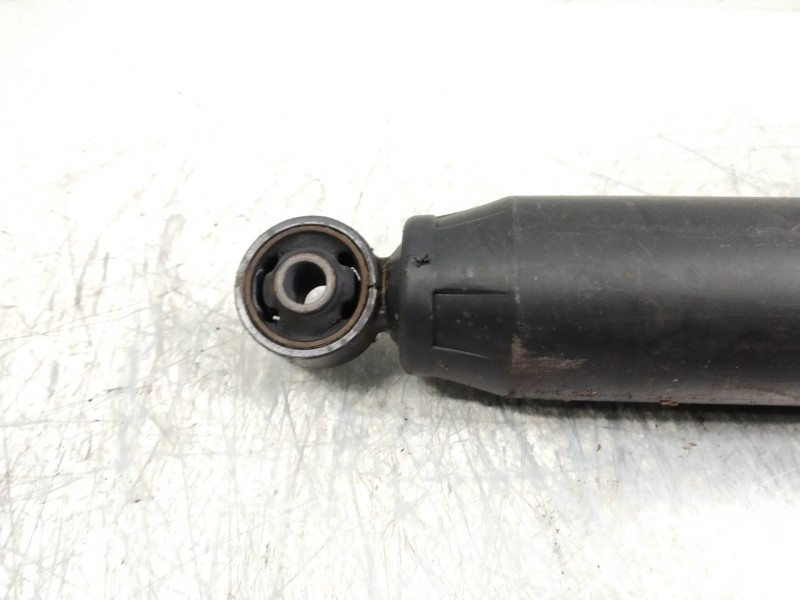 Recambio de amortiguador trasero para fiat doblo cargo (223) 1.3 jtd referencia OEM IAM    Recambio de amortiguador trasero para fiat doblo cargo (223) 1.3 jtd referencia OEM IAM