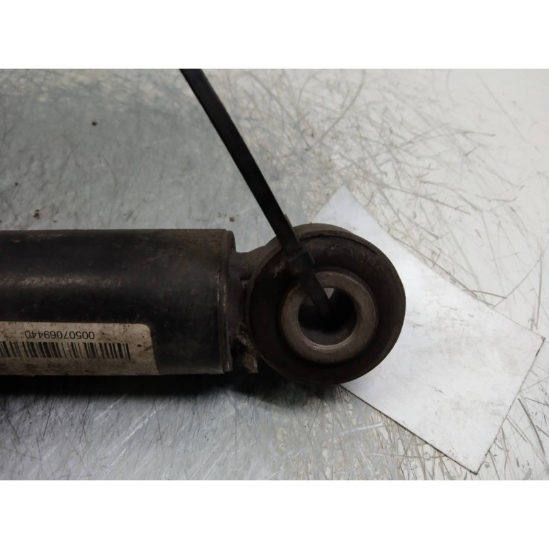 Recambio de amortiguador trasero para fiat croma (194) 1.9 8v jtd cat (939a1000 / 192a8000) referencia OEM IAM 844904001626  