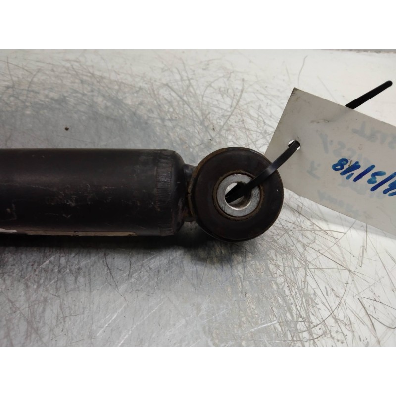 Recambio de amortiguador trasero para fiat doblo cargo 1.3 16v jtd cat referencia OEM IAM 81490200386 51815192 