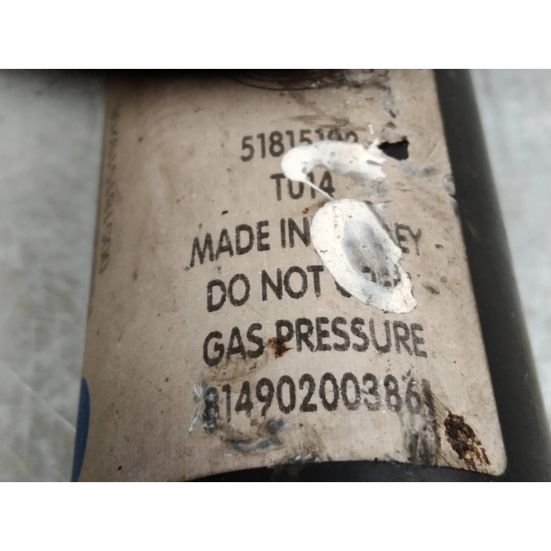 Recambio de amortiguador trasero para fiat doblo cargo 1.3 16v jtd cat referencia OEM IAM 81490200386 51815192 