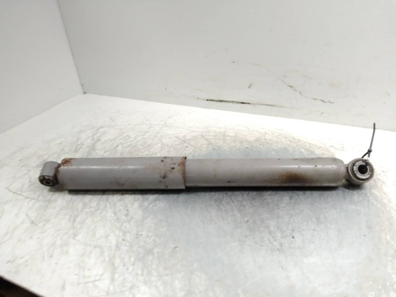 Recambio de amortiguador trasero para fiat talento (269) 1.9 diesel referencia OEM IAM    Recambio de amortiguador trasero para fiat talento (269) 1.9 diesel referencia OEM IAM