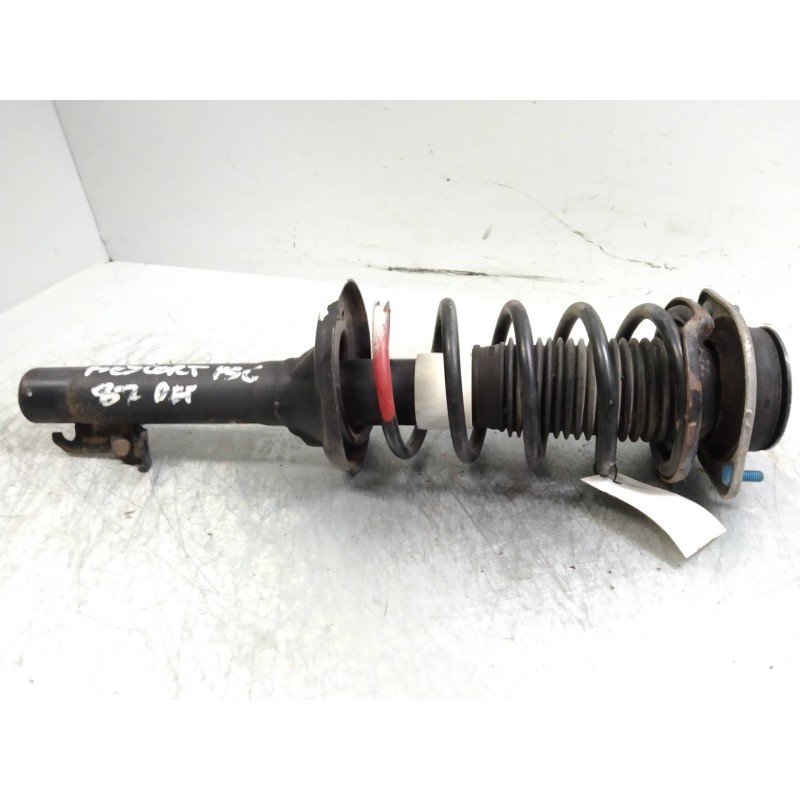 Recambio de amortiguador delantero derecho para ford escort berlina/turnier 1.3 cat referencia OEM IAM 91AB18045AC  
