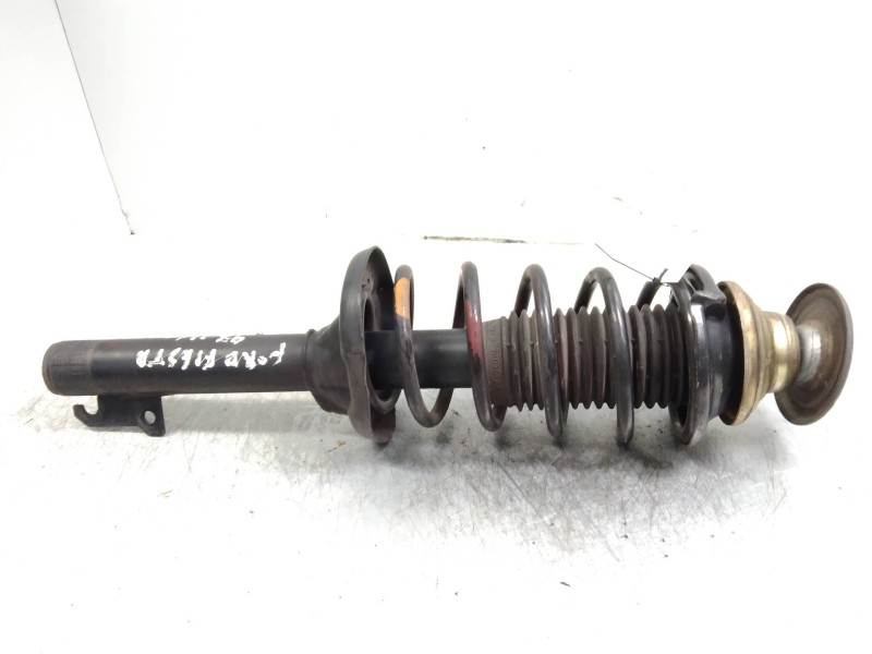 Recambio de amortiguador delantero derecho para ford fiesta berl./courier surf referencia OEM IAM   