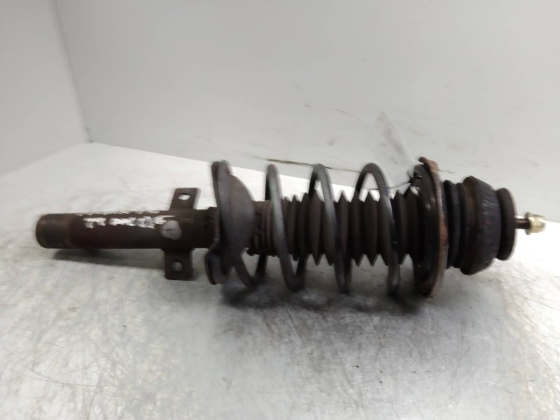 Recambio de amortiguador delantero derecho para ford fiesta berlina (dx) ambiente referencia OEM IAM   