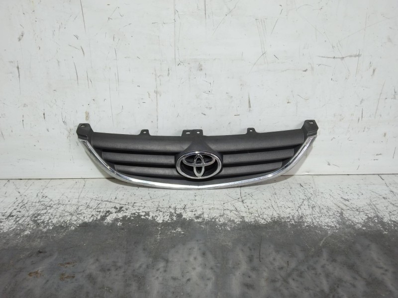 Recambio de rejilla delantera para toyota avensis berlina (t 22) 1.6 luna (5-ptas.) referencia OEM IAM   