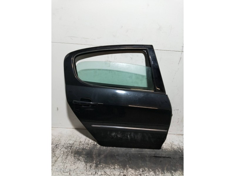 Recambio de puerta trasera derecha para peugeot 407 st confort referencia OEM IAM   4P