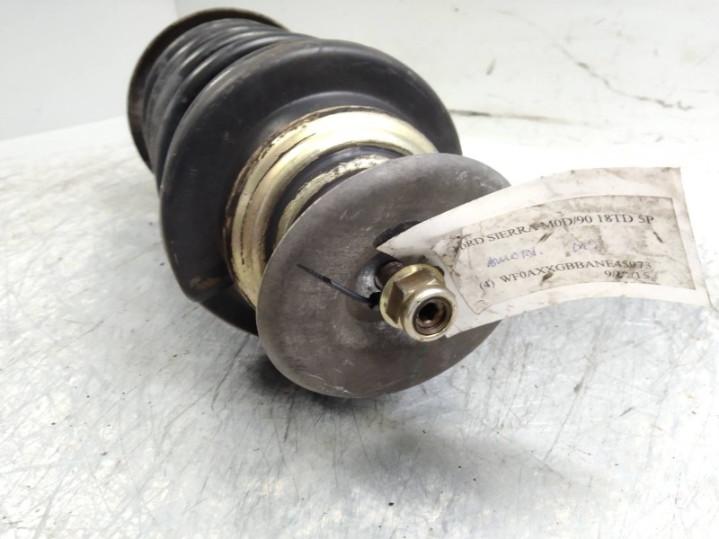 Recambio de amortiguador delantero derecho para ford sierra turnier 1.8 turbodiesel referencia OEM IAM 86BB18045AA  