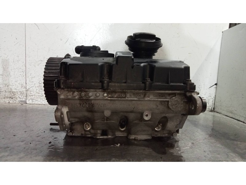 Recambio de culata para volkswagen polo berlina (6n2) trendline referencia OEM IAM AMF AHE 045103373H 06958