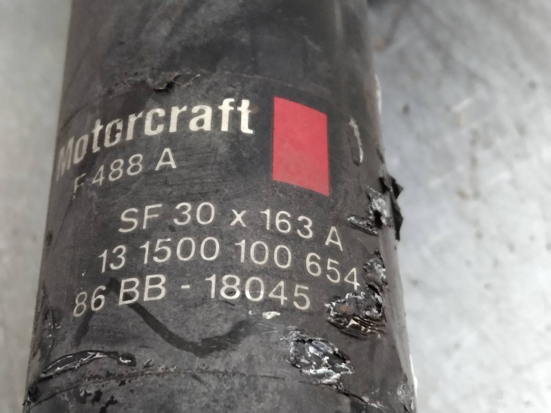 Recambio de amortiguador delantero derecho para ford sierra turnier 2.0 referencia OEM IAM 86BB18045AA  