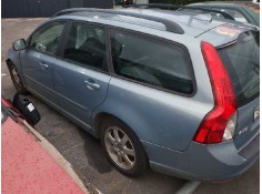volvo v50 familiar del año 2010 2