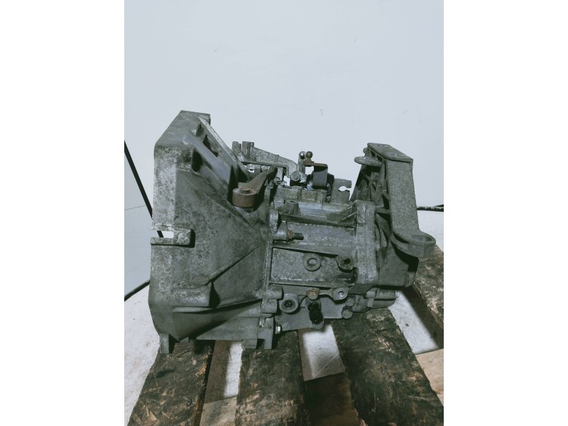 Recambio de caja cambios para fiat punto (evo) (199) dynamic referencia OEM IAM 1329587  
