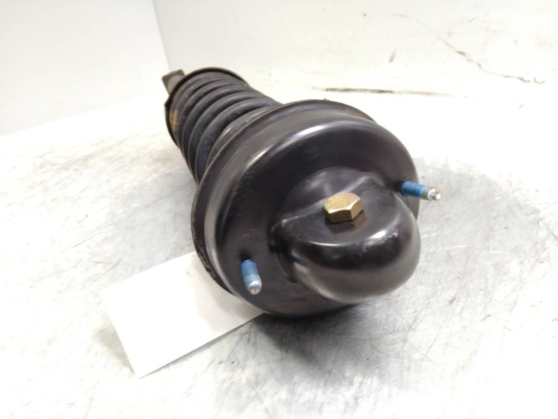 Recambio de amortiguador trasero para ford fiesta berl./courier surf referencia OEM IAM   