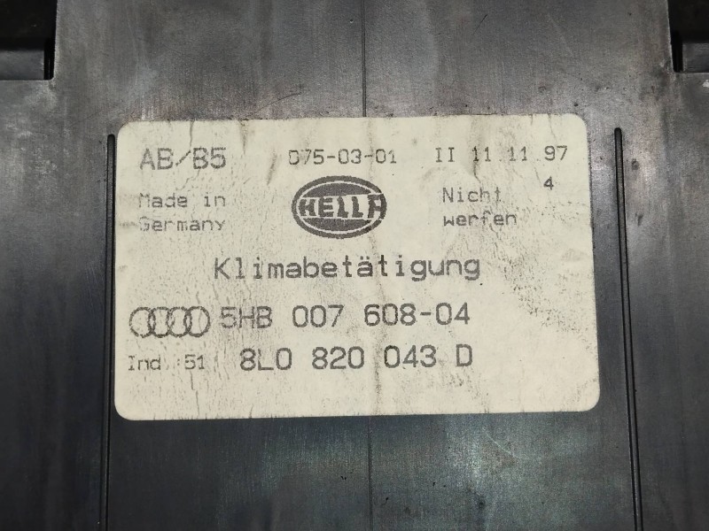 Recambio de mando calefaccion / aire acondicionado para audi a4 avant (b5) 1.8 t referencia OEM IAM 8L0820043D 5HB00760804 