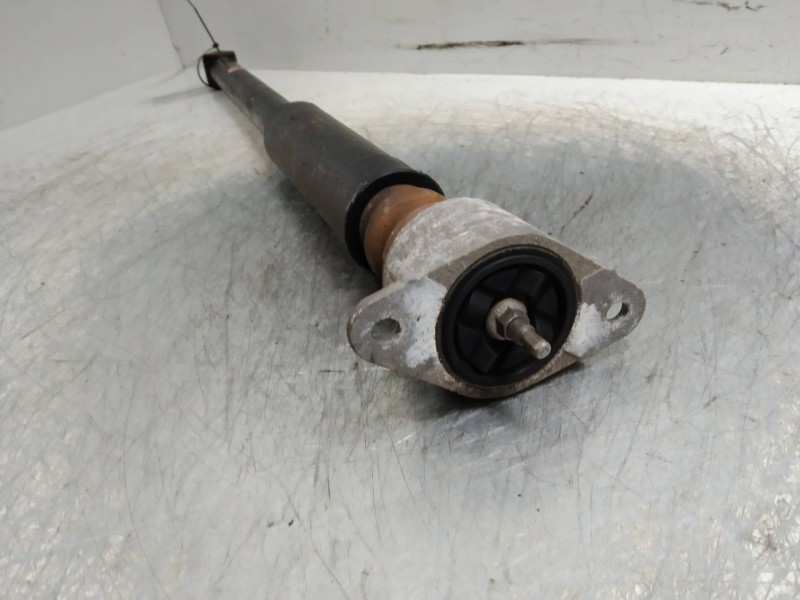 Recambio de amortiguador trasero para ford fiesta (cb1) trend referencia OEM IAM   