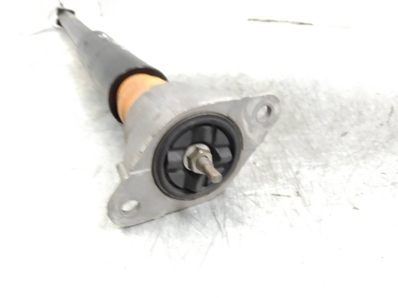 Recambio de amortiguador trasero para ford fiesta (cb1) 1.6 tdci cat referencia OEM IAM   