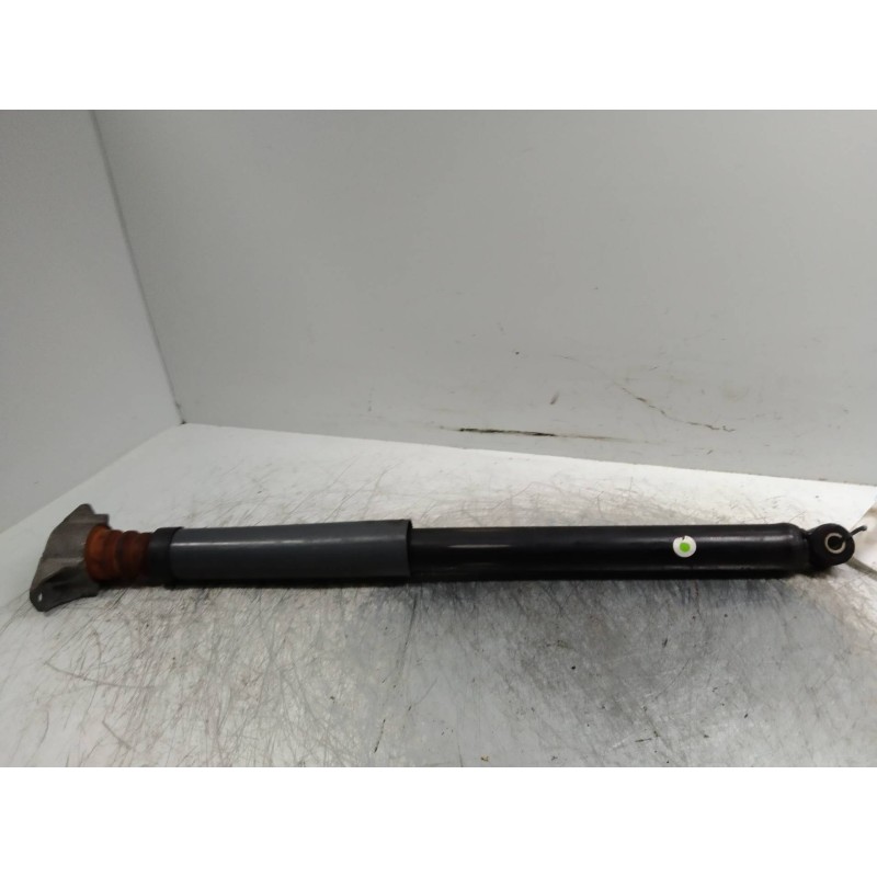 Recambio de amortiguador trasero para ford focus berlina (cap) 1.6 16v cat referencia OEM IAM   