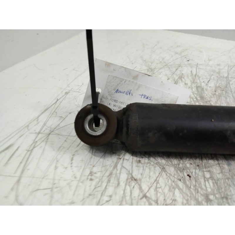 Recambio de amortiguador trasero para ford focus lim. (cb4) 1.8 tdci turbodiesel cat referencia OEM IAM   