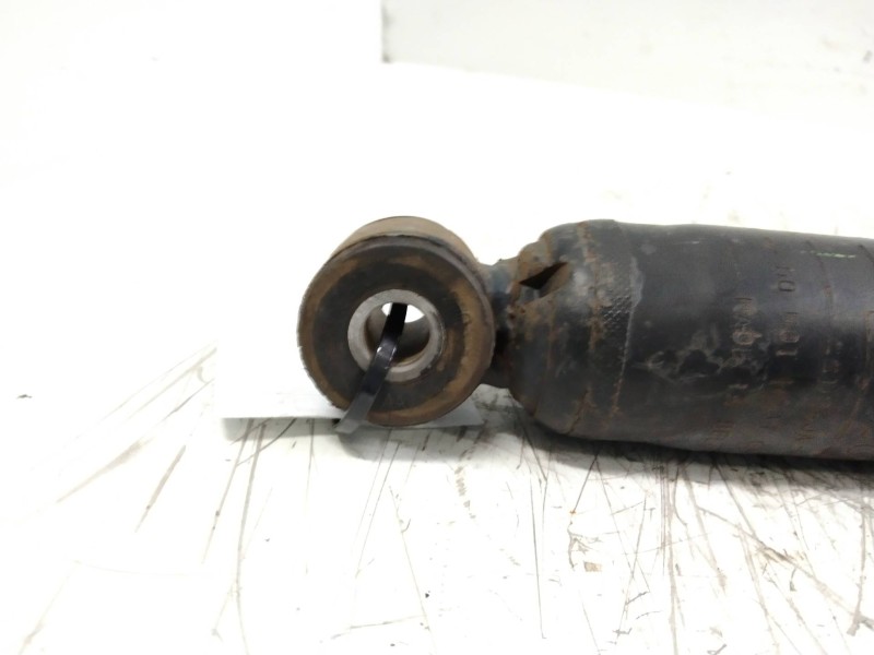 Recambio de amortiguador trasero para ford focus lim. 1.6 tdci cat referencia OEM IAM   