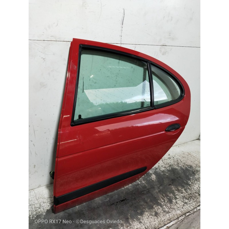 Recambio de puerta trasera izquierda para renault megane i classic (la0) 1.6e rn referencia OEM IAM   4P