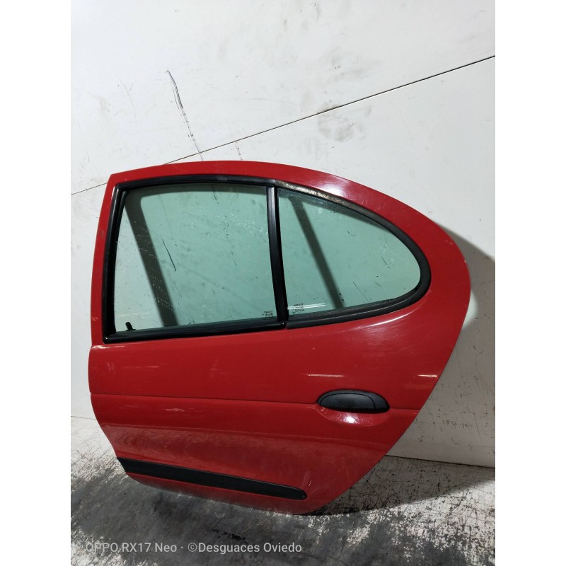 Recambio de puerta trasera izquierda para renault megane i classic (la0) 1.6e rn referencia OEM IAM   4P