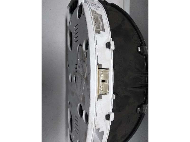 Recambio de cuadro instrumentos para daewoo nubira berlina 1.6 cat referencia OEM IAM 96499003 200442200D 3I16 HM