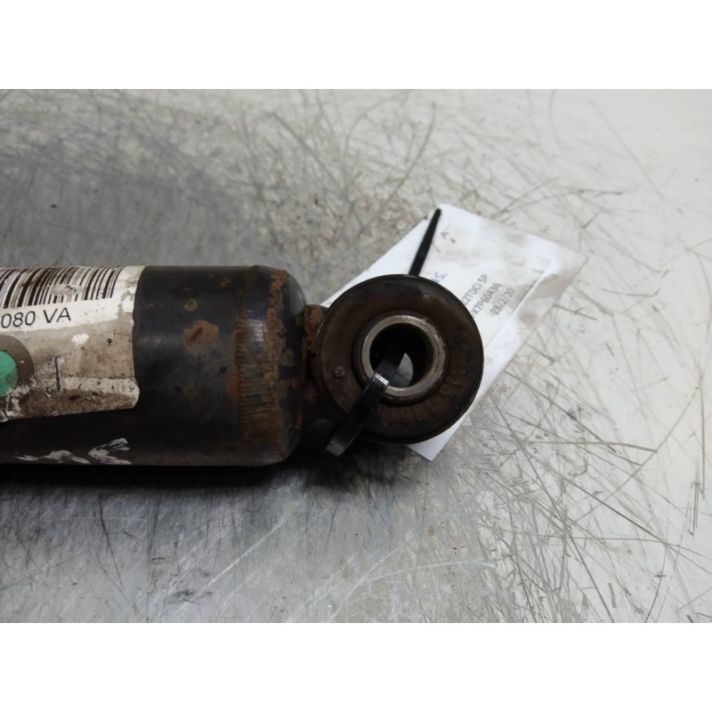 Recambio de amortiguador trasero para ford transit caja cerrada ´06 ft 260 k (corto) lkw (camion) referencia OEM IAM 6C1118080VA