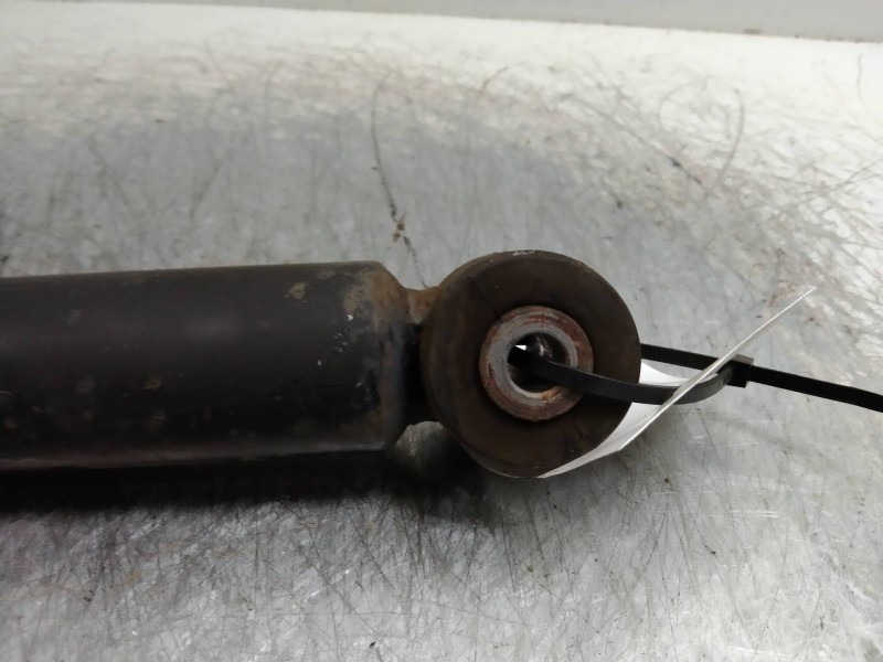Recambio de amortiguador trasero para honda jazz (gd1/5) 1.2 dsi cat referencia OEM IAM 52610SAAG020M1  