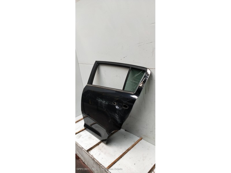 Recambio de puerta trasera izquierda para kia sportage drive 4x2 referencia OEM IAM   5P