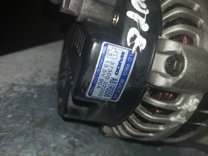 Recambio de alternador para hyundai coupe (j2) 2.0 fx coupe referencia OEM IAM 3730022200  