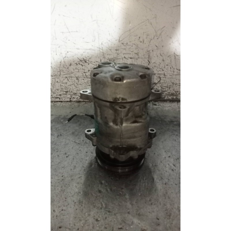 Recambio de compresor aire acondicionado para renault megane i classic (la0) 1.6e rn referencia OEM IAM SD7V161143 7700272987 