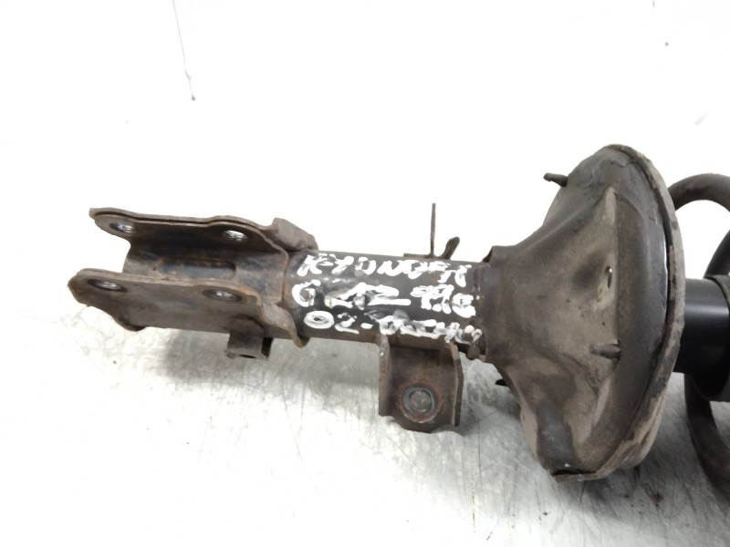 Recambio de amortiguador delantero derecho para hyundai getz (tb) 1.1 básico referencia OEM IAM   