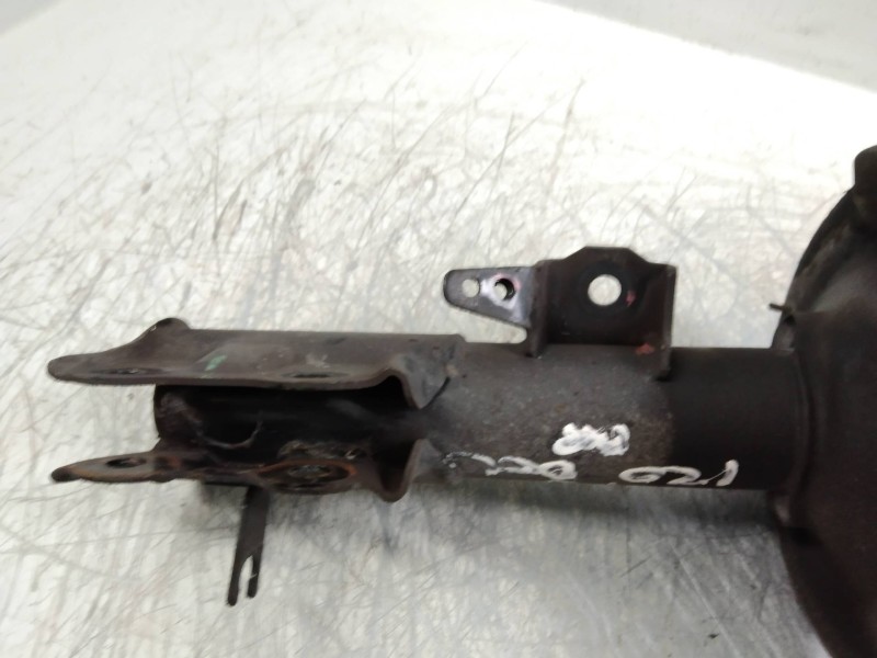 Recambio de amortiguador delantero izquierdo para hyundai i20 classic referencia OEM IAM   