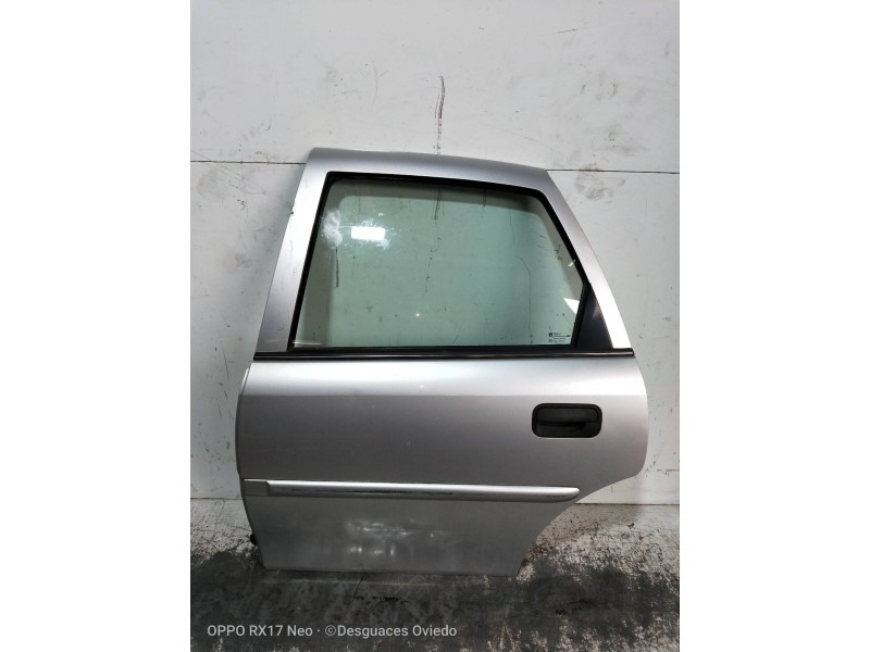 Recambio de puerta trasera izquierda para opel vectra b berlina comfort referencia OEM IAM   5P