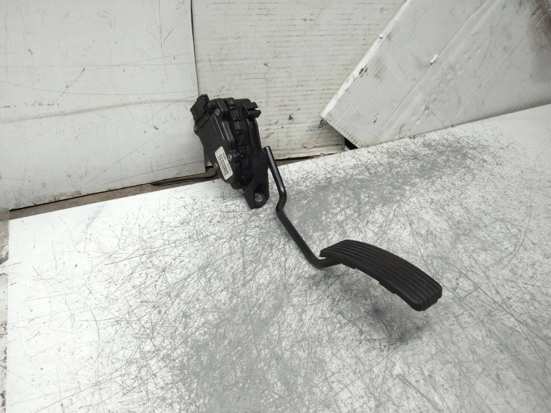 Recambio de potenciometro pedal para volvo v40 familiar 1.9 d+ (85kw) referencia OEM IAM 6PV00830100 30865642 M865642