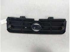 Recambio de rejilla delantera para ssangyong musso 2.9 turbodiesel cat referencia OEM IAM    2