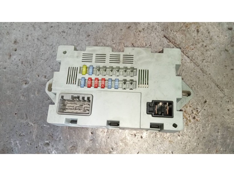 Recambio de caja reles / fusibles para jaguar f-type coupe basis referencia OEM IAM CPLA14Q073AA 73707520 