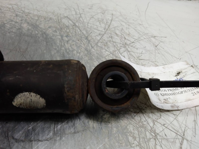 Recambio de amortiguador trasero para hyundai atos prime (mx) 1.0 cat referencia OEM IAM   