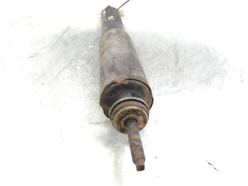 Recambio de amortiguador delantero para hyundai h 1 2.5 turbodiesel referencia OEM IAM   