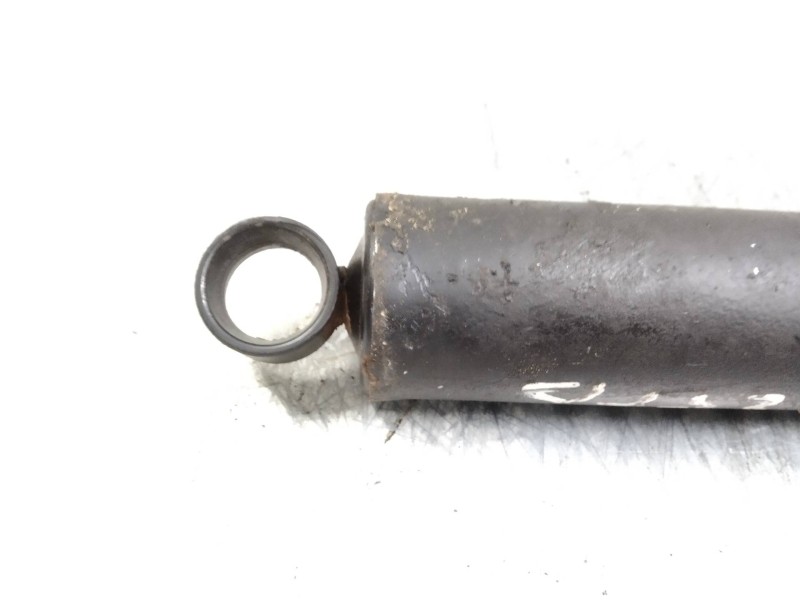Recambio de amortiguador delantero para mitsubishi galloper (hyundai) 2.5 turbodiesel referencia OEM IAM   