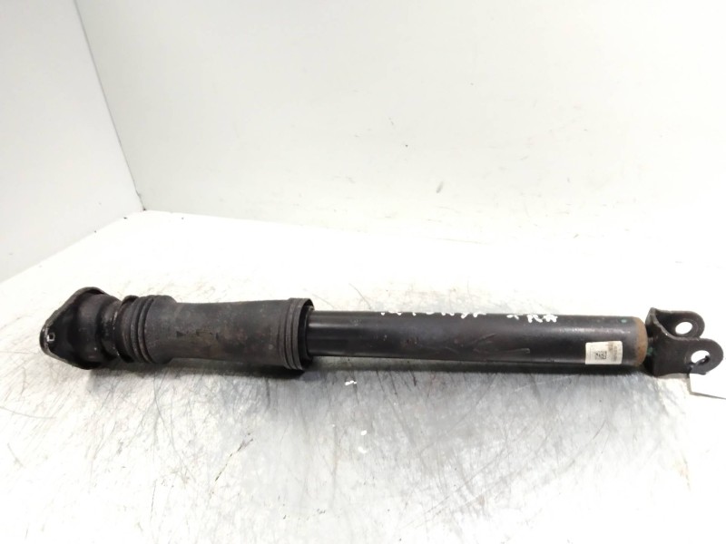 Recambio de amortiguador trasero para hyundai ix35 1.6 cat referencia OEM IAM   