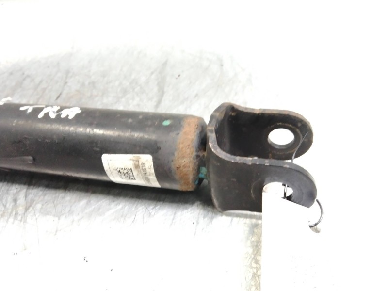 Recambio de amortiguador trasero para hyundai ix35 1.6 cat referencia OEM IAM   