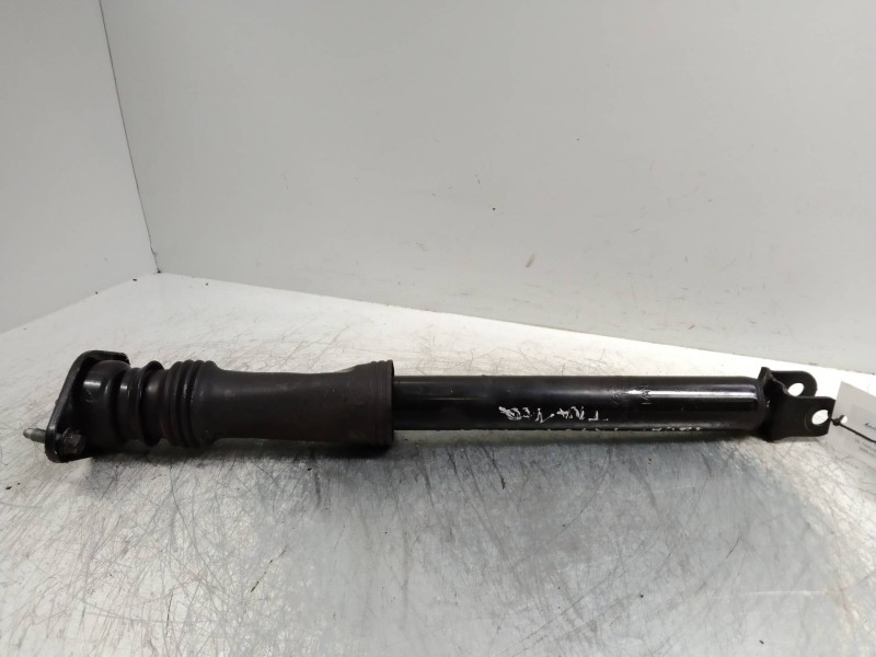 Recambio de amortiguador trasero para hyundai ix35 1.7 crdi cat referencia OEM IAM Y350553002Y350  